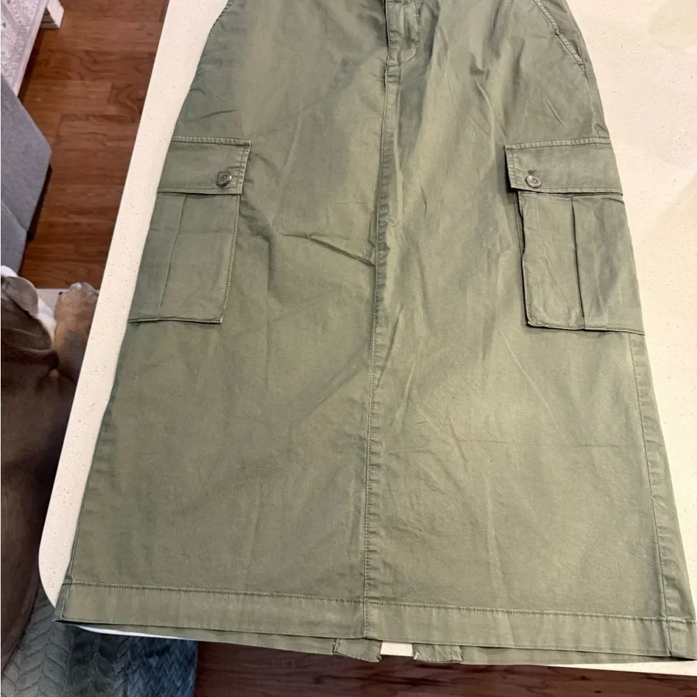 GAP woman’s Green Cargo Skirt NWT - Picture 5 of 6